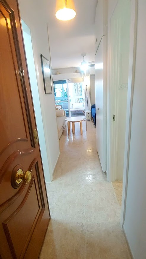 À LOUER DU 01/09/2026 AU 30/06/2027 BEL STUDIO À ARROYO DE LA MIEL (BÉNALDADENA)