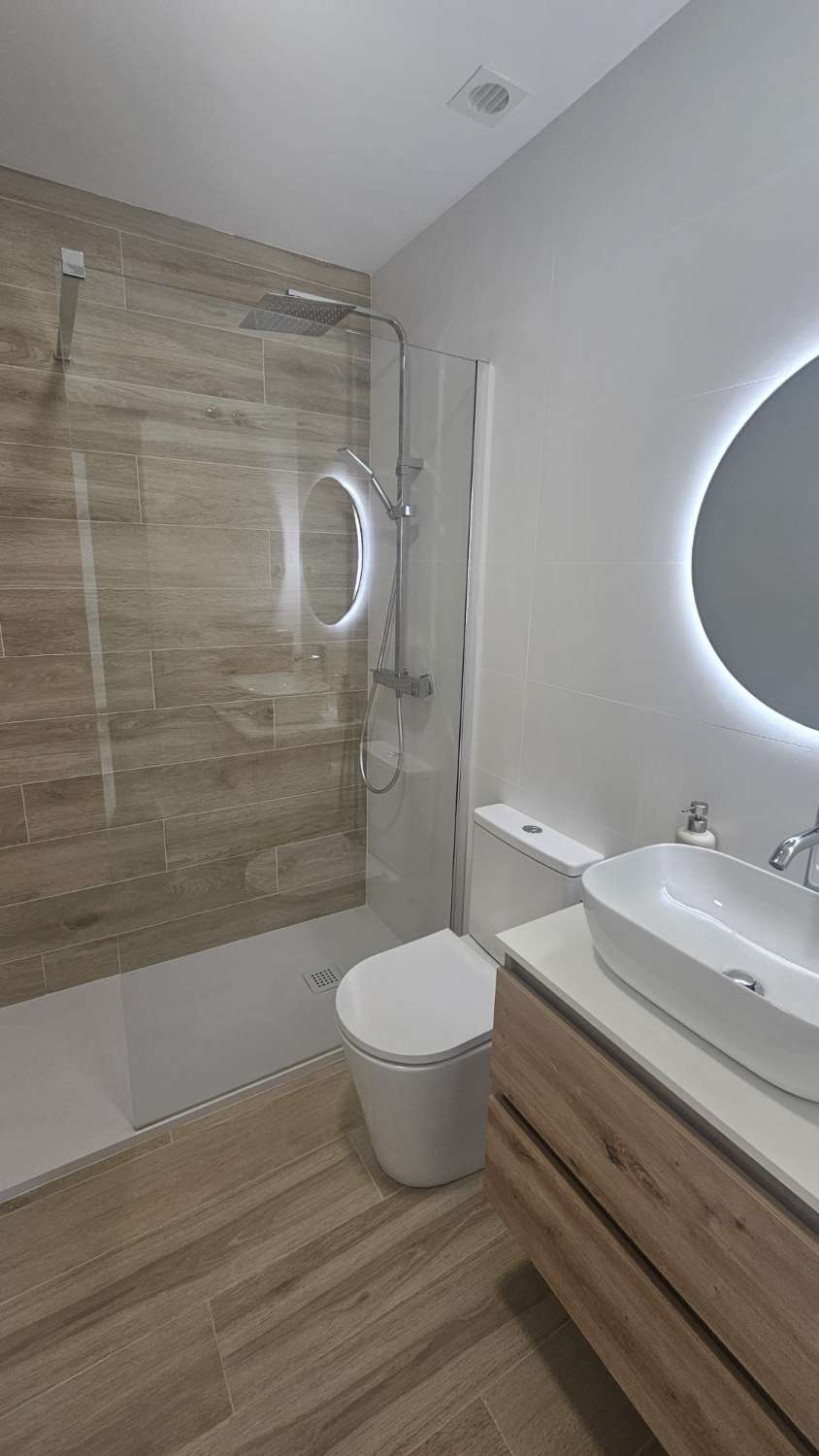 VUOKRATTAVISSA 4.3.26–30.6.26 JA 01.09.2026–30.06.2027 KAUNIS ASUNTO BENALMADENASSA