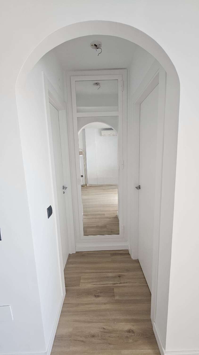 VUOKRATTAVISSA 4.3.26–30.6.26 JA 01.09.2026–30.06.2027 KAUNIS ASUNTO BENALMADENASSA