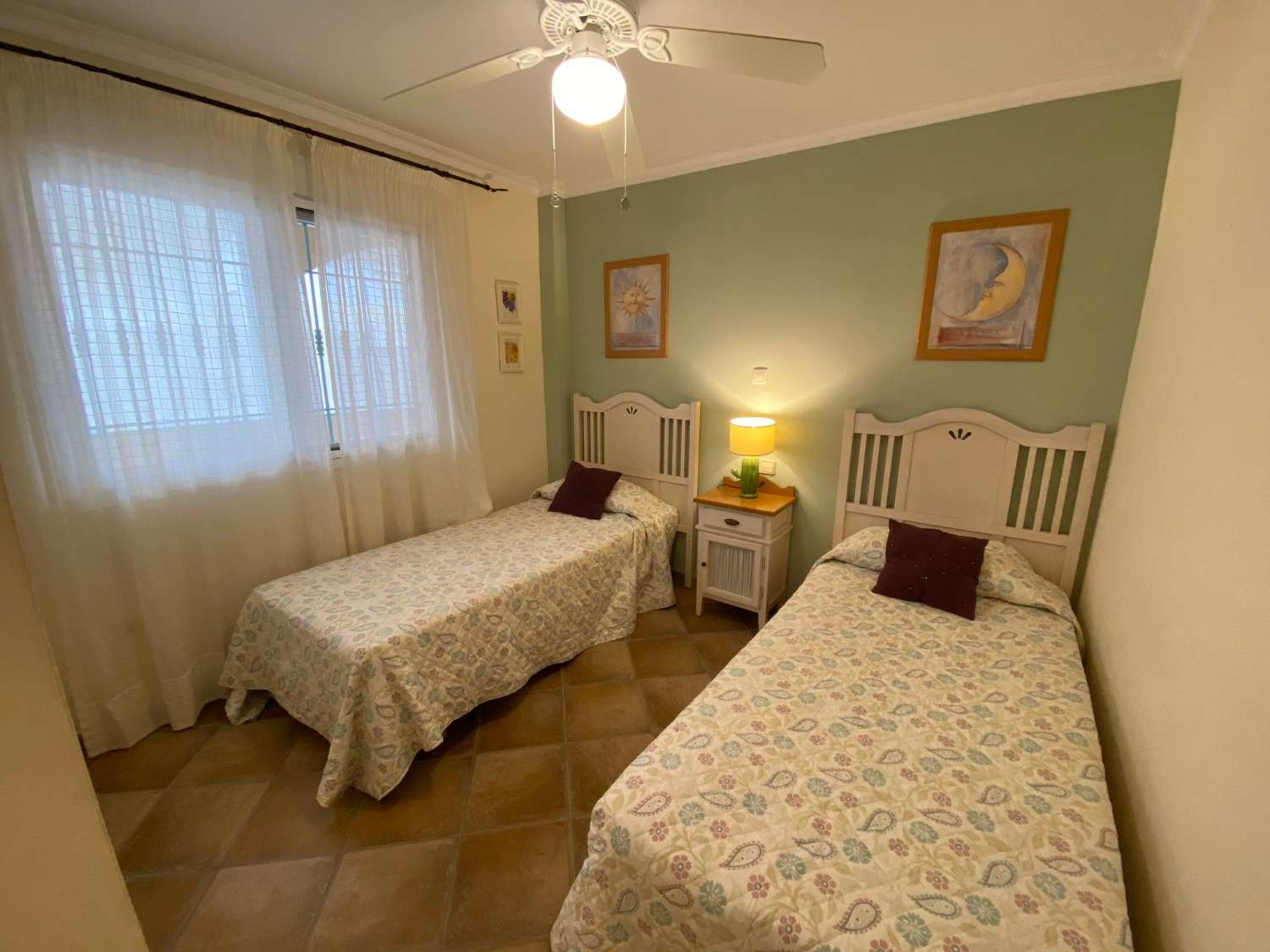 Petit Appartement saisonnière à Solymar - Puerto Marina (Benalmádena)