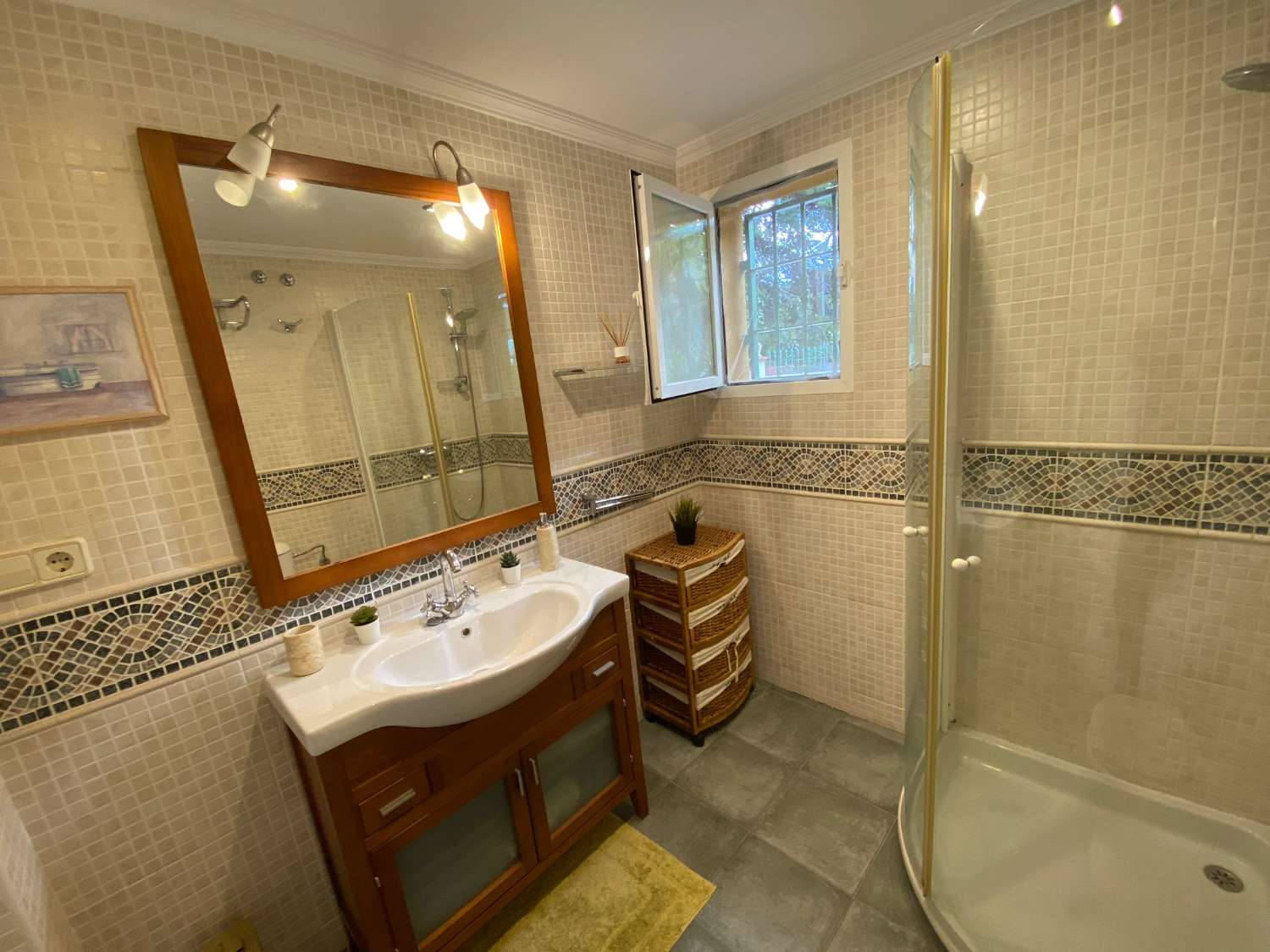 Petit Appartement saisonnière à Solymar - Puerto Marina (Benalmádena)