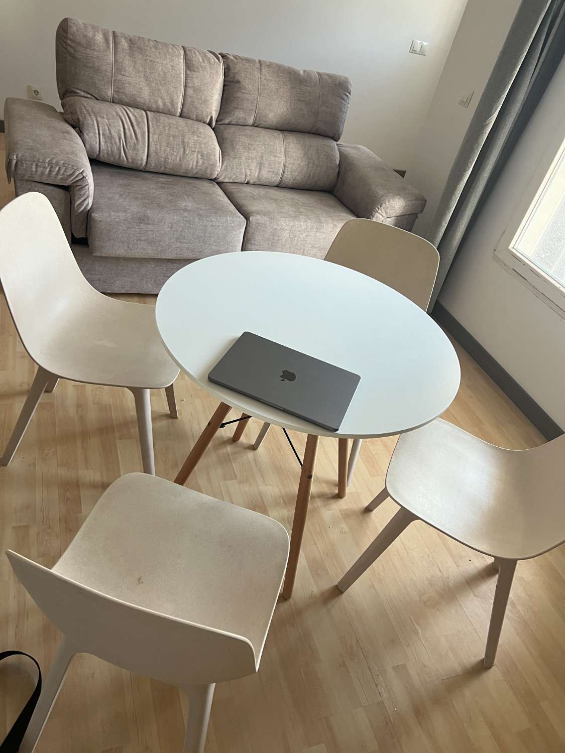 Petit Appartement saisonnière à Solymar - Puerto Marina (Benalmádena)