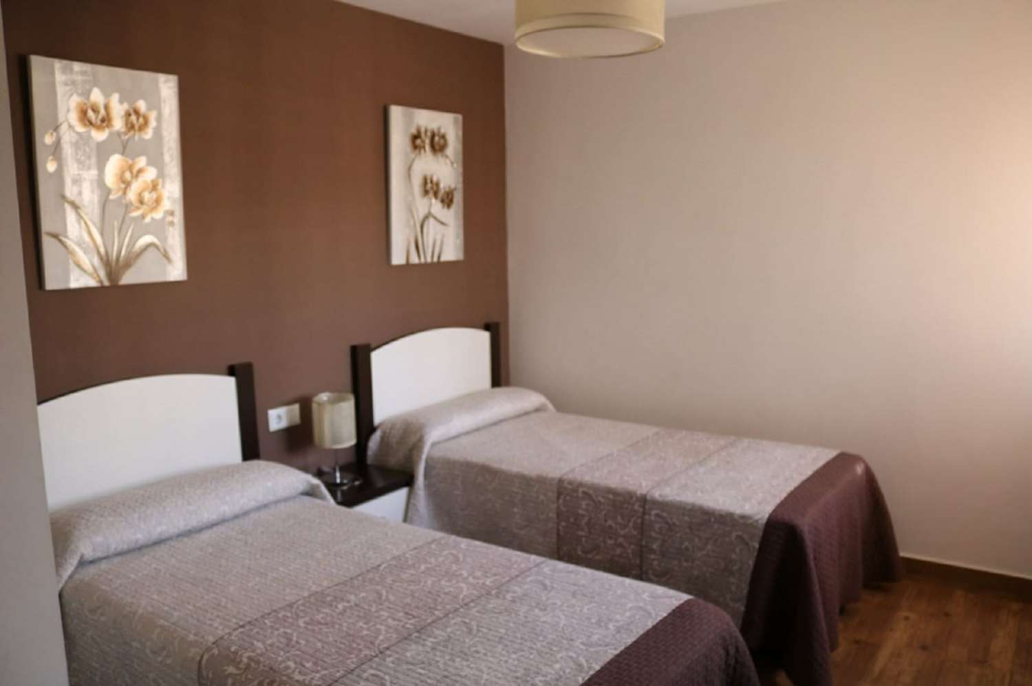 Petit Appartement saisonnière à Solymar - Puerto Marina (Benalmádena)