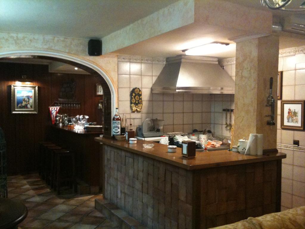 SE VENDE MAGNIFICO CHALET INDEPENDIENTE EN BENALMADENA