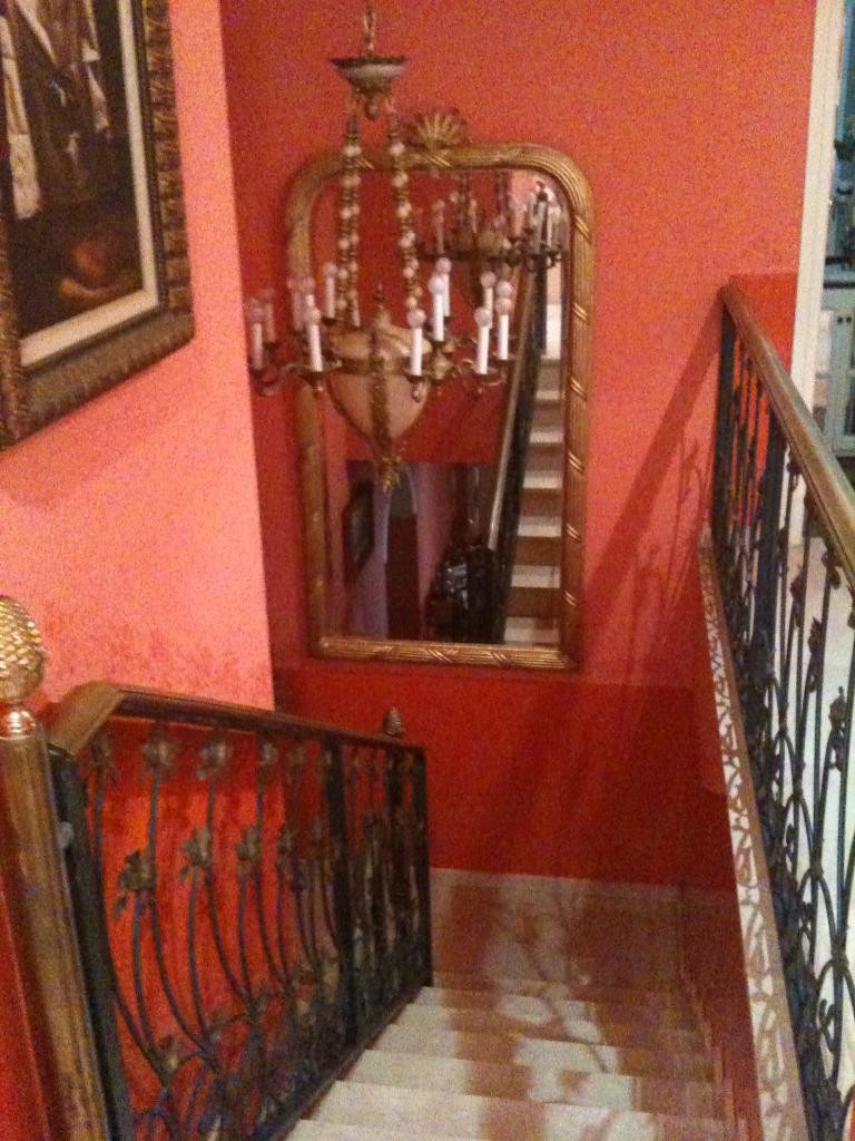 SE VENDE MAGNIFICO CHALET INDEPENDIENTE EN BENALMADENA