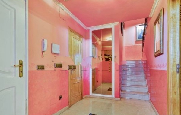 SE VENDE MAGNIFICO CHALET INDEPENDIENTE EN BENALMADENA