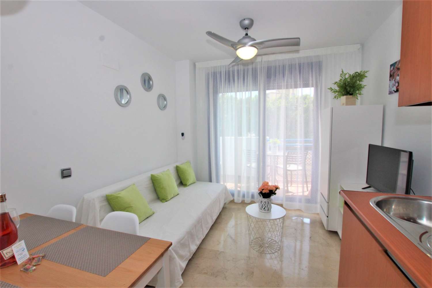 Se vende precioso apartamento a 250 metros de la playa en Benalmádena