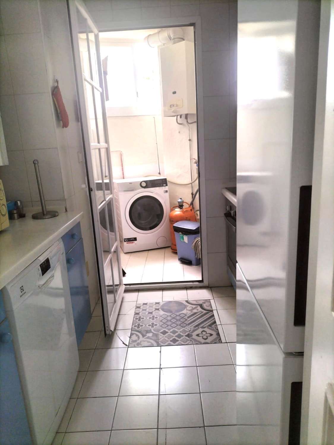 Petit Appartement saisonnière à Solymar - Puerto Marina (Benalmádena)