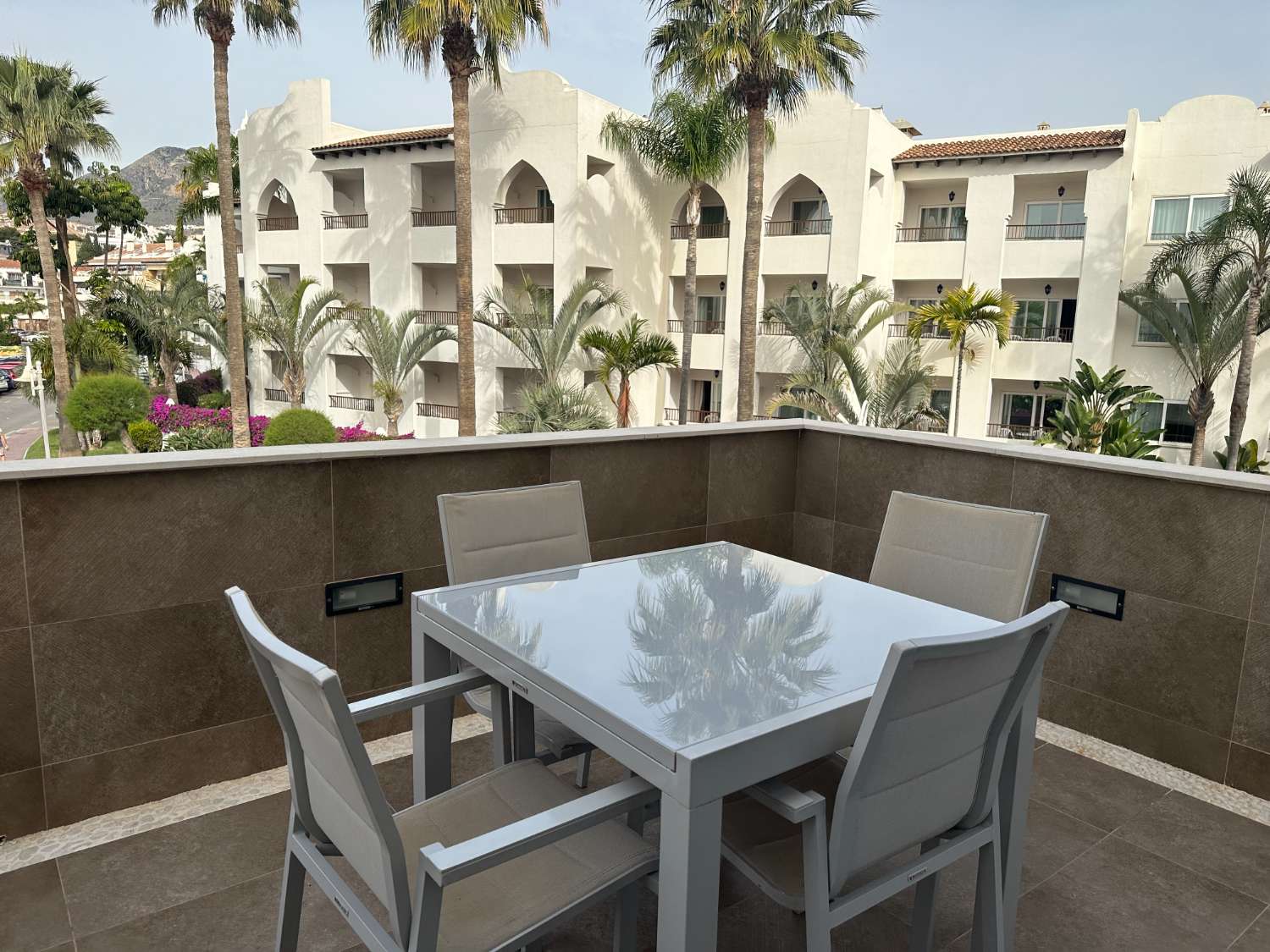 Petit Appartement saisonnière à Solymar - Puerto Marina (Benalmádena)