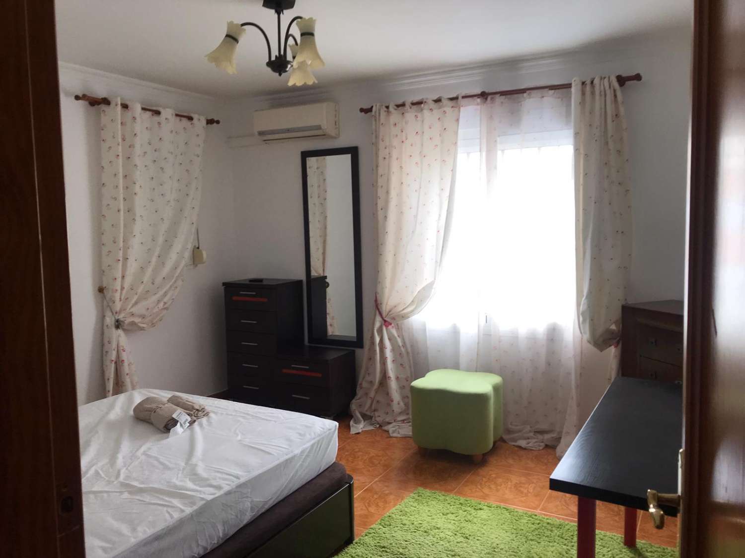 Villa uthyres i Solymar - Puerto Marina (Benalmádena)