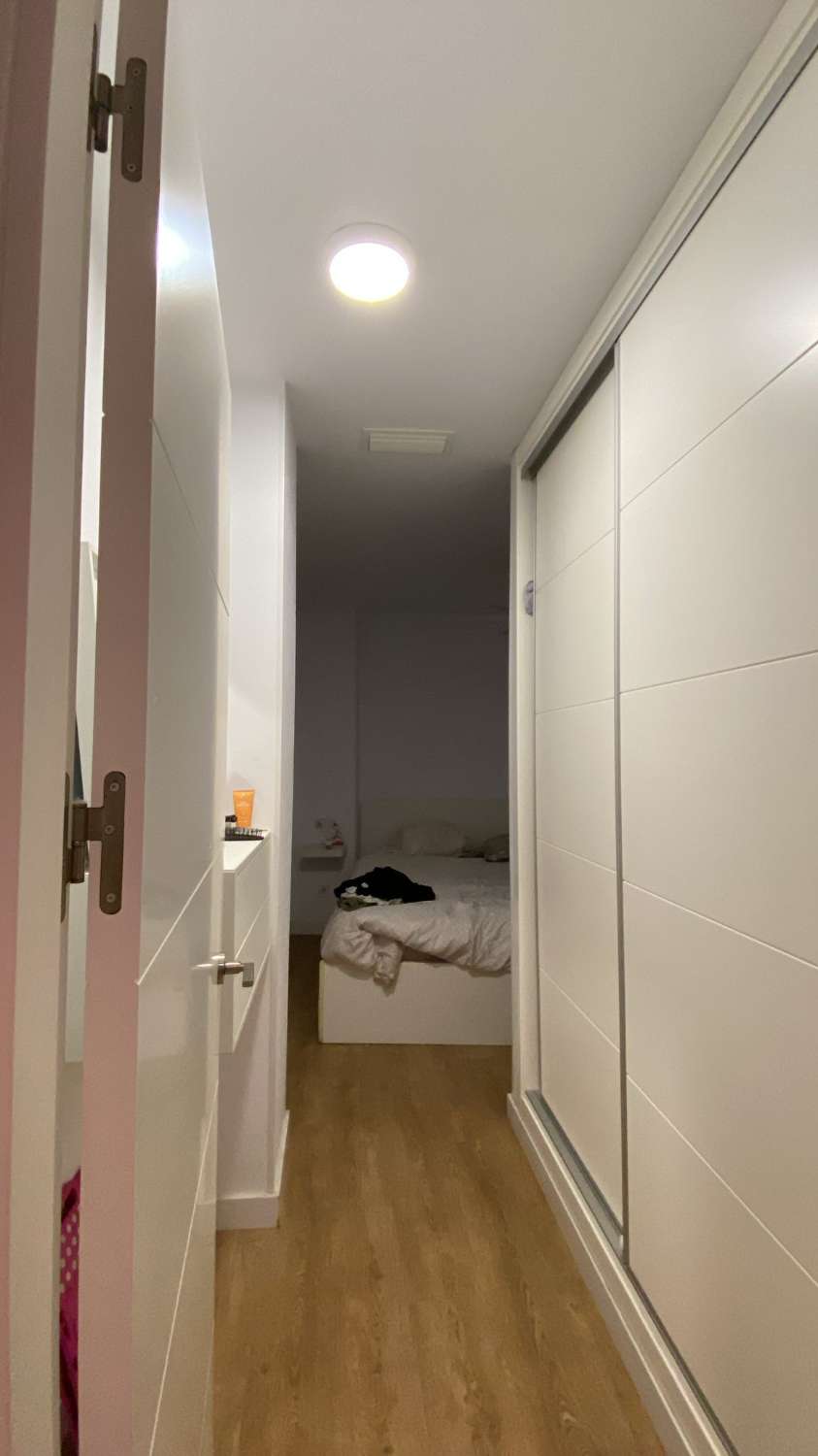 Pieni huoneisto kausiluonteinen Los Boliches (Fuengirola)