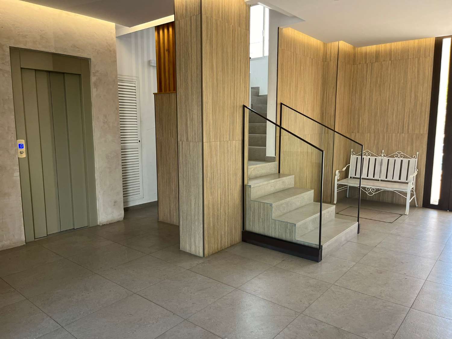 Pieni huoneisto kausiluonteinen Fuengirola