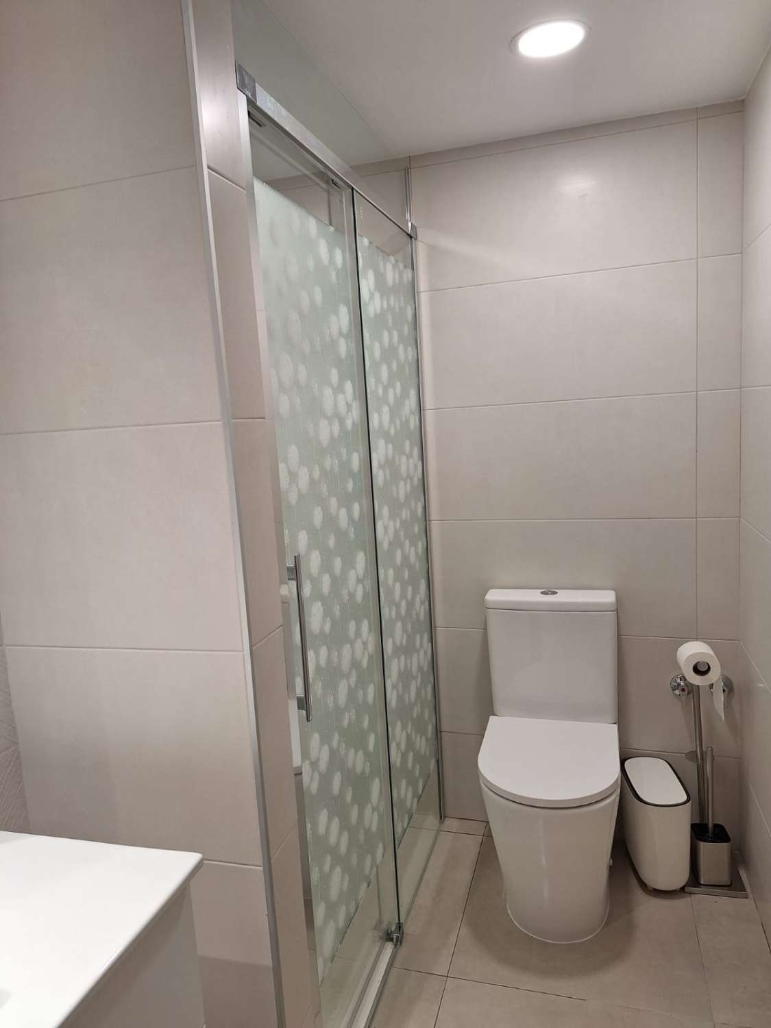 Pieni huoneisto kausiluonteinen Zona Puerto Deportivo (Fuengirola)