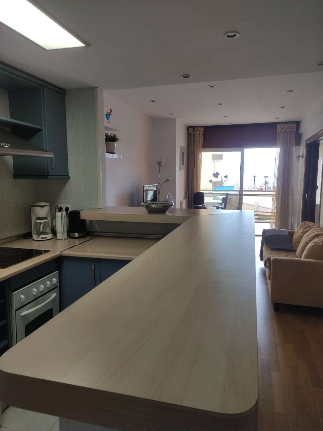 Pieni huoneisto kausiluonteinen Zona Puerto Deportivo (Fuengirola)