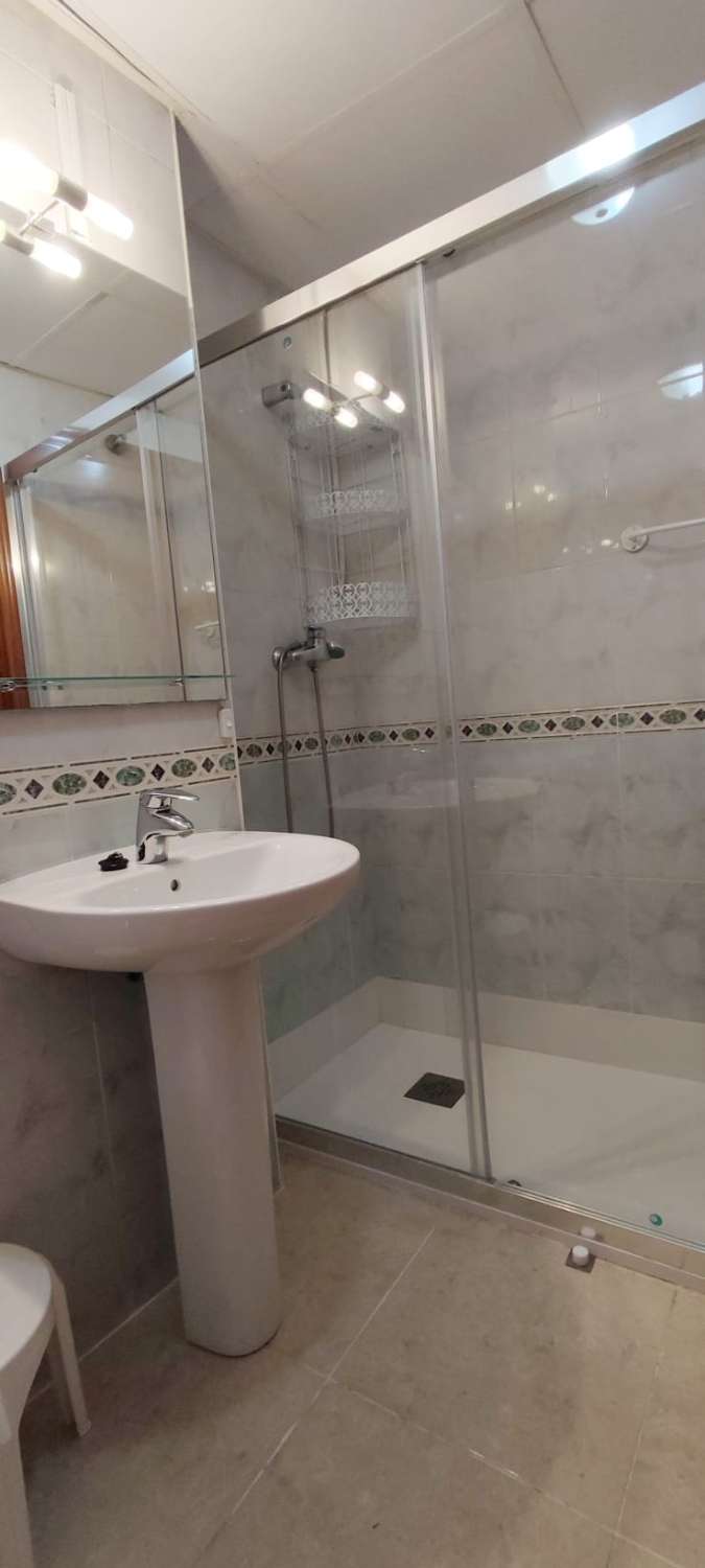 Pieni huoneisto kausiluonteinen Fuengirola