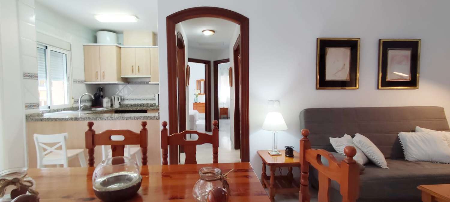 Pieni huoneisto kausiluonteinen Fuengirola