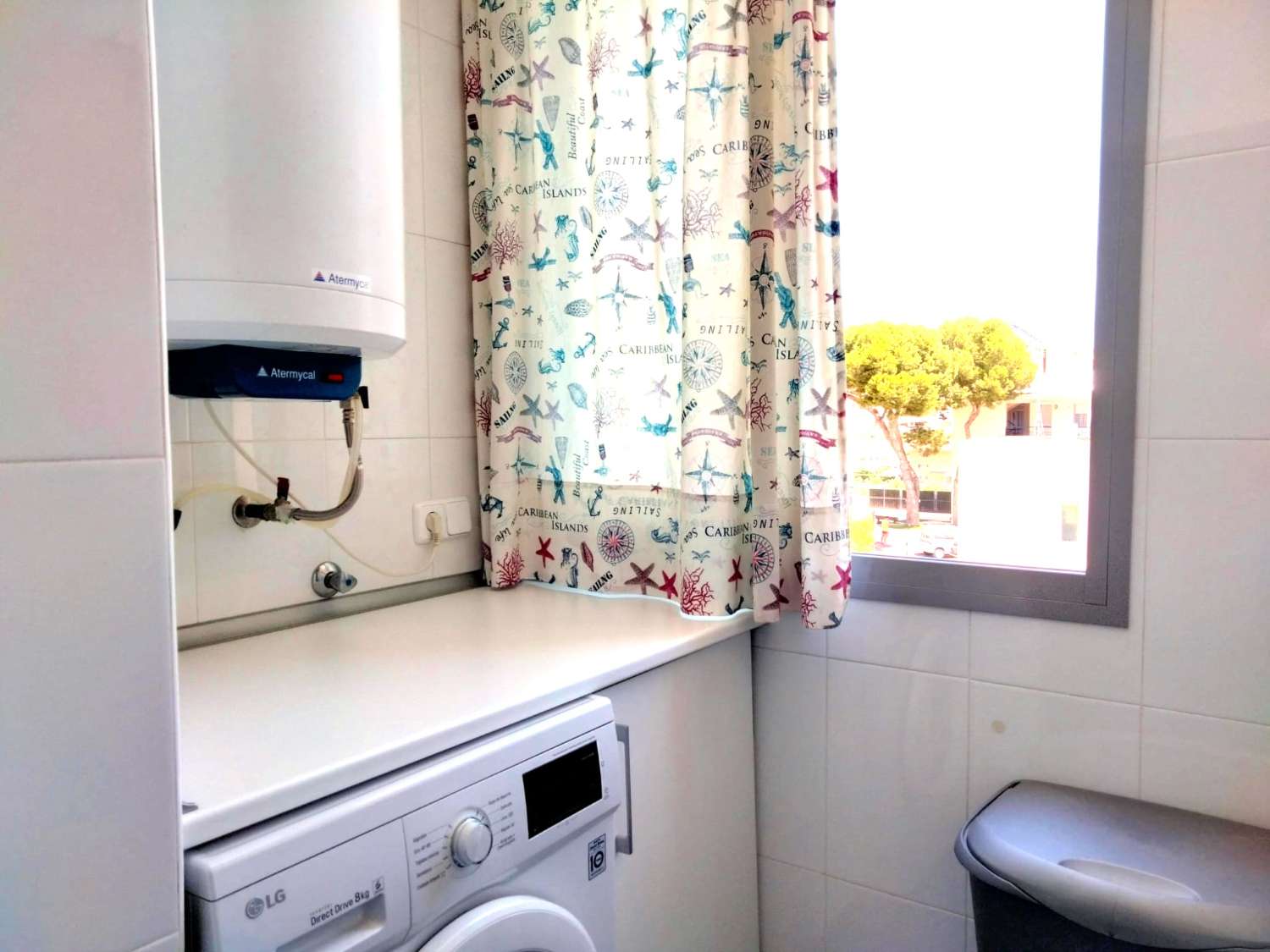 VUOKRATTAVISSA 01.09.2026–30.06.2027 KAUNIS KAKSIKERROKSITALO TORREBLANCA DEL SOLISSA (FUENGIROLA)