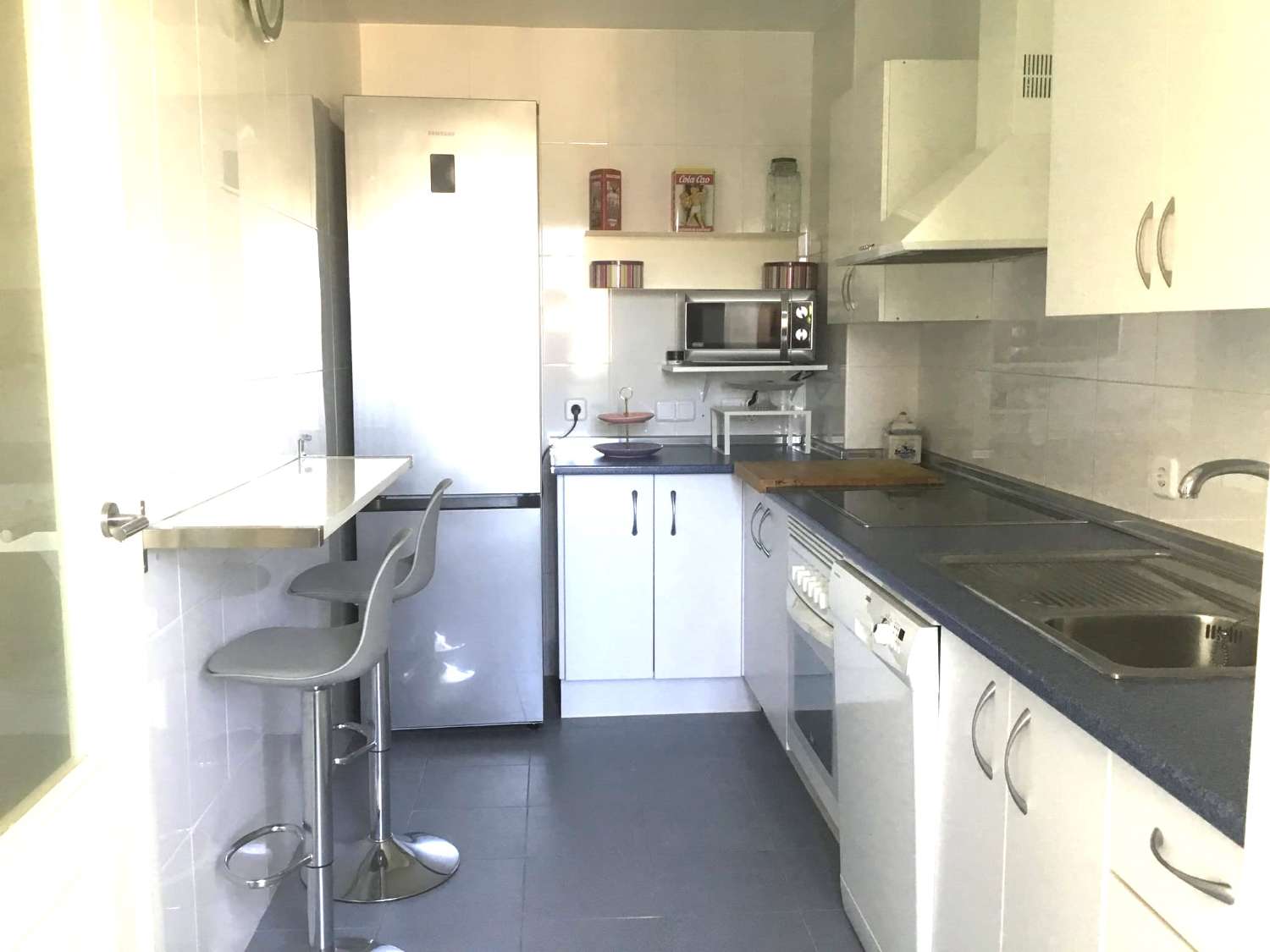 VUOKRATTAVISSA 01.09.2026–30.06.2027 KAUNIS KAKSIKERROKSITALO TORREBLANCA DEL SOLISSA (FUENGIROLA)