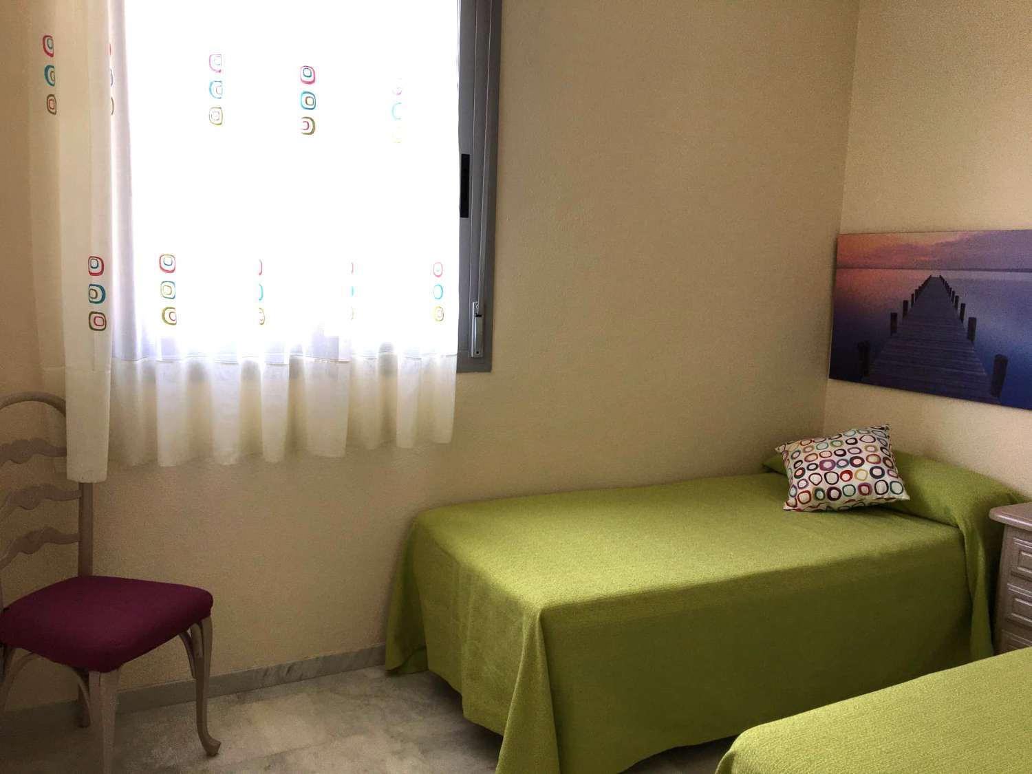 VUOKRATTAVISSA 01.09.2026–30.06.2027 KAUNIS KAKSIKERROKSITALO TORREBLANCA DEL SOLISSA (FUENGIROLA)