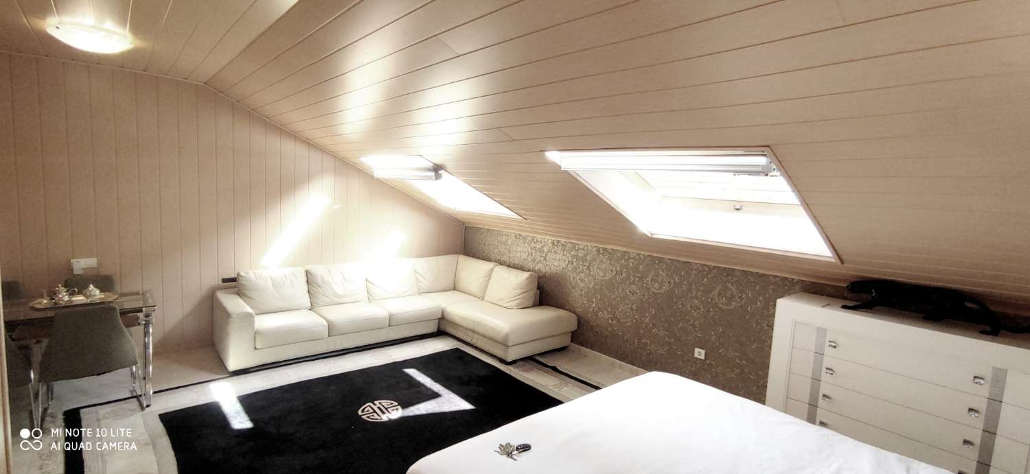 Pieni huoneisto kausiluonteinen Fuengirola