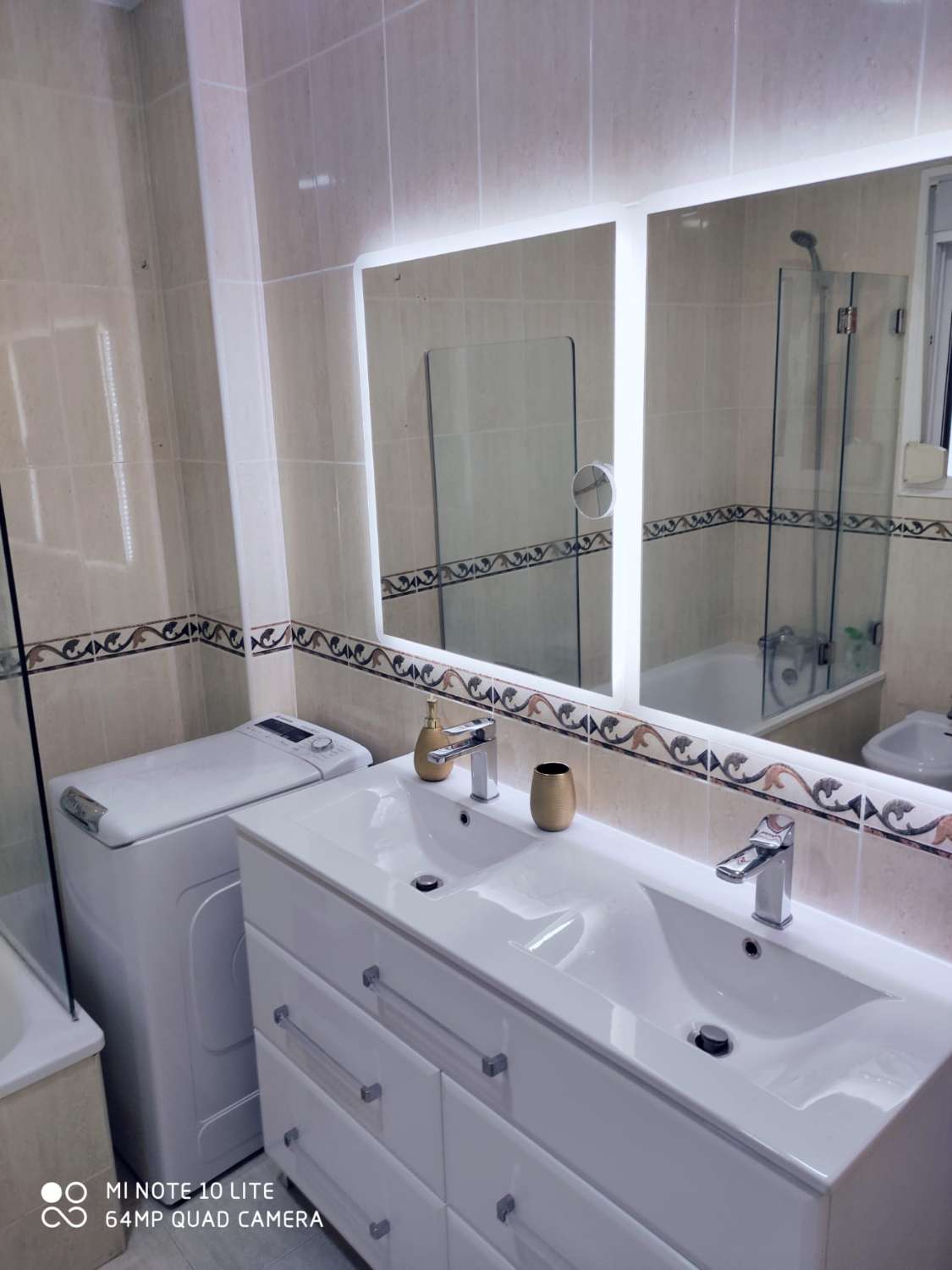 Pieni huoneisto kausiluonteinen Fuengirola