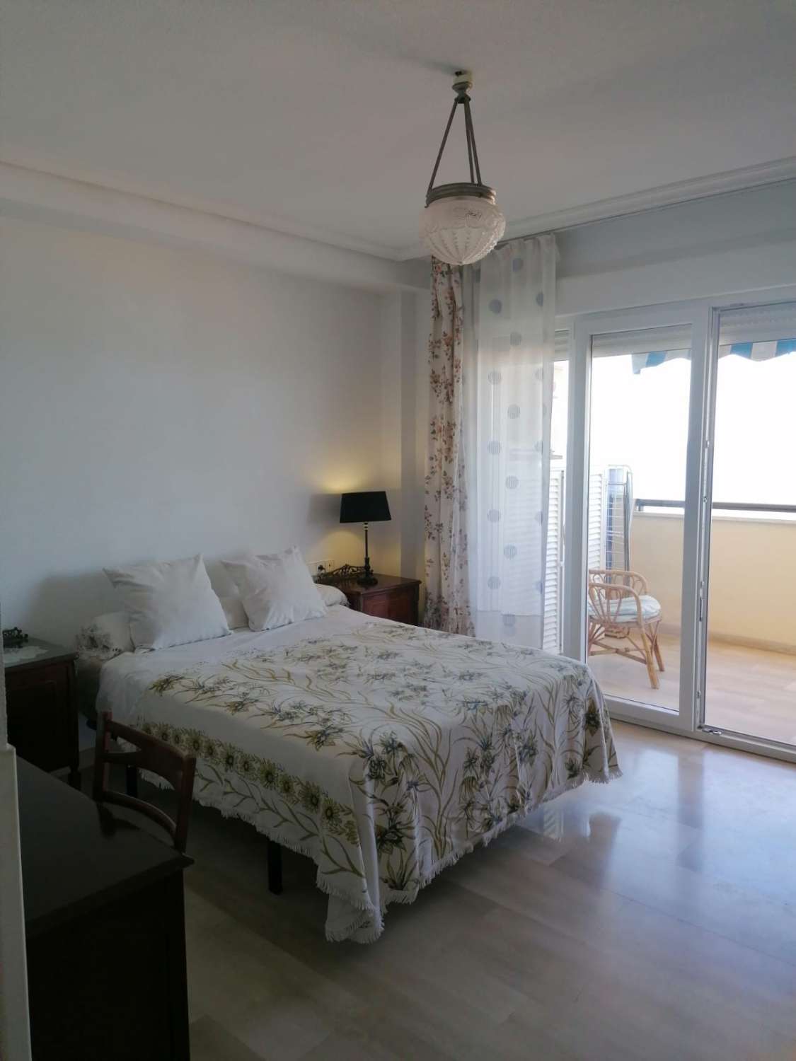 Pieni huoneisto kausiluonteinen Los Boliches (Fuengirola)