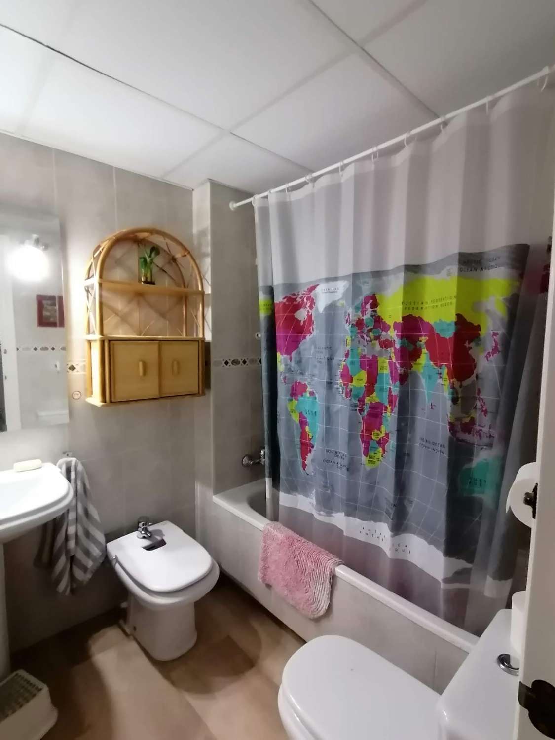 Pieni huoneisto kausiluonteinen Los Boliches (Fuengirola)