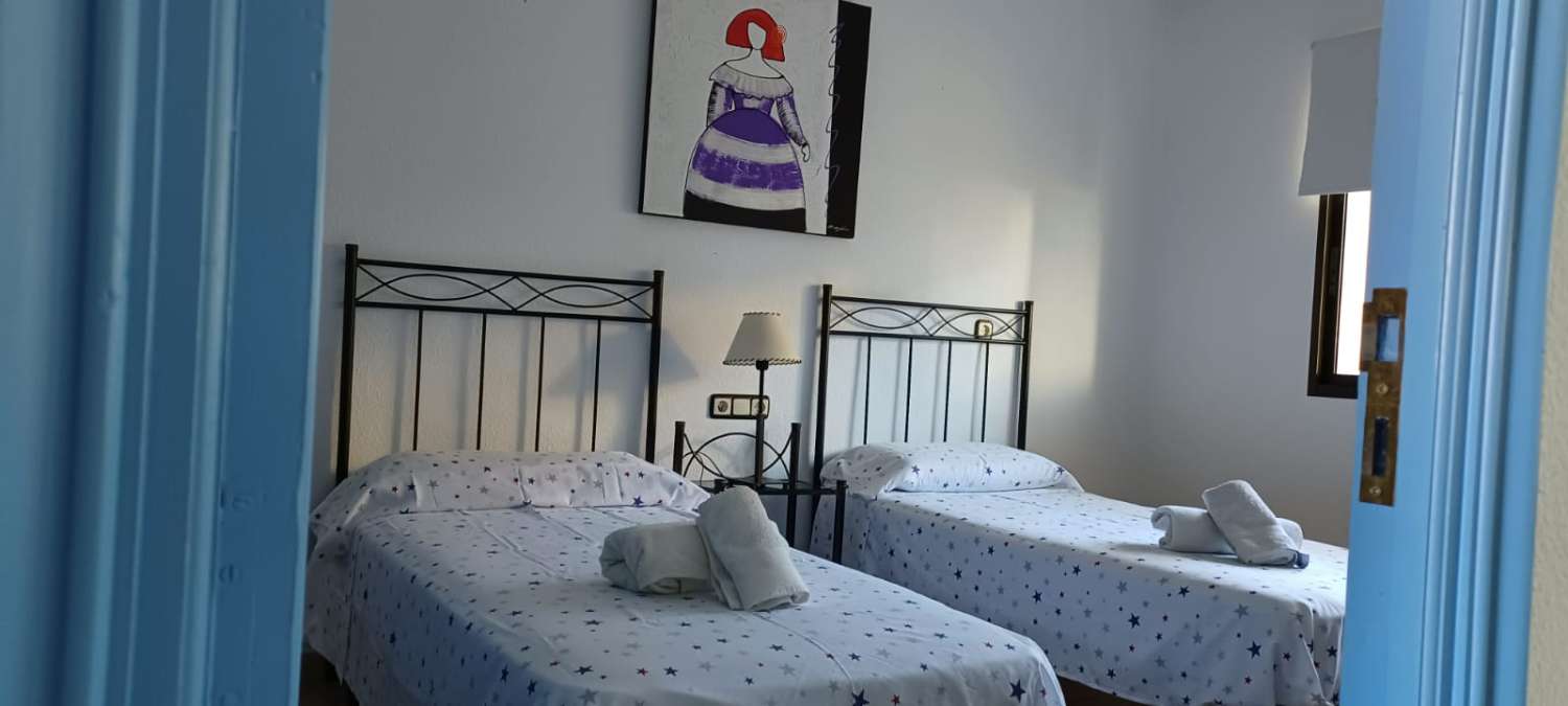 Vuokrattavana 01.09.2026 - 30.06.2027 Kaunis asunto merinäköaloilla Fuengirolan rannan ensimmäisellä linjalla