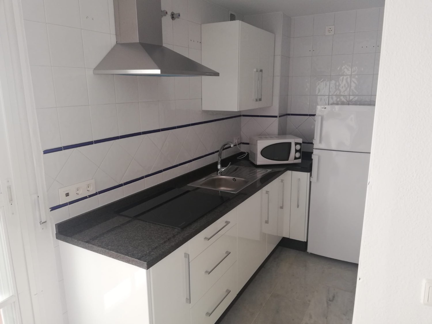 Vuokrattavissa 15.09.2026–30.06.2027 Nice Studio 50 metrin päässä rannasta Fuengirolassa