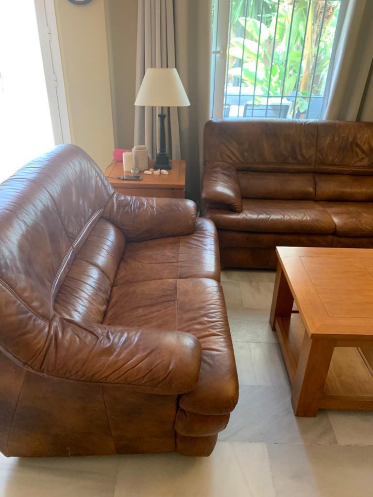 Vuokrattavissa 01.09.2026–30.06.2027 kaunis asunto Fuengirolan rannan ensimmäisellä linjalla.