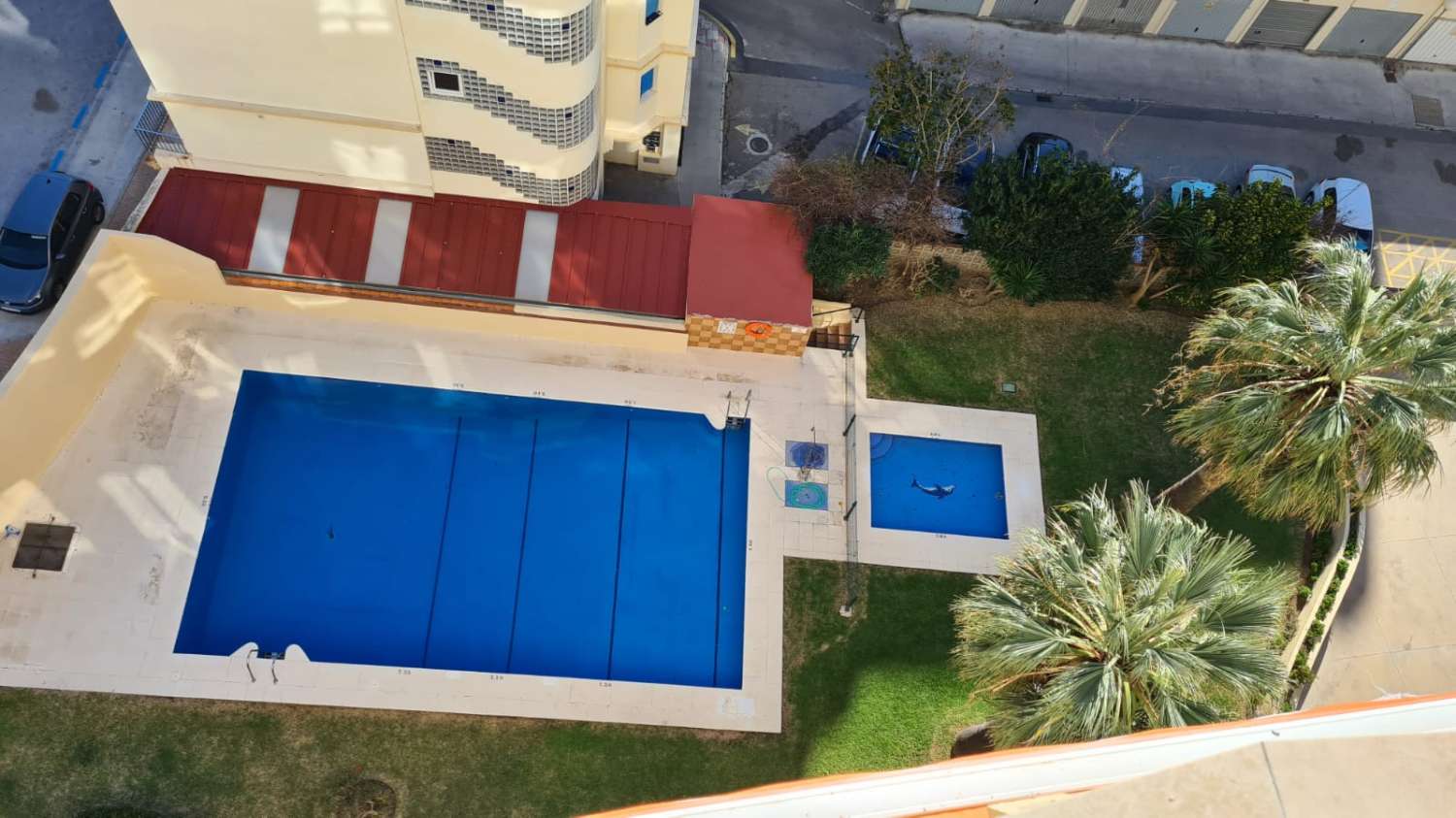 Vuokrattavissa 1.9.26–30.6.27 Mukava yksiö, jossa on merinäkymät 1st Line -rannalla Los Boliches Fuengirolassa