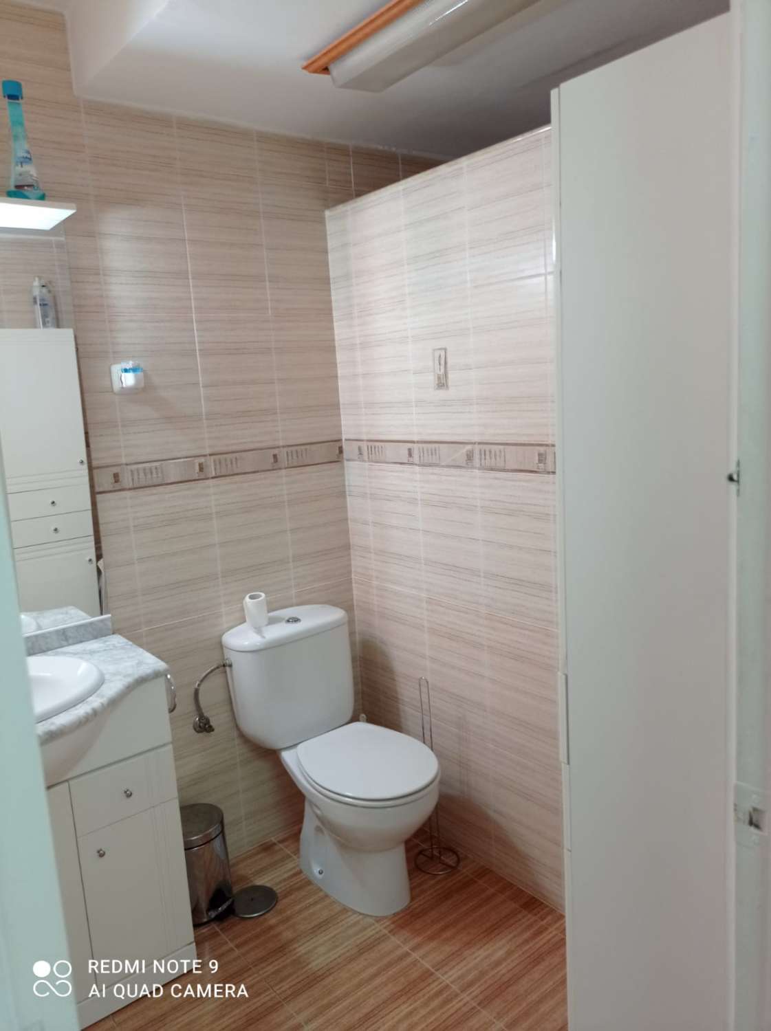 Vuokrattavissa 1.9.26–30.6.27 Mukava yksiö, jossa on merinäkymät 1st Line -rannalla Los Boliches Fuengirolassa