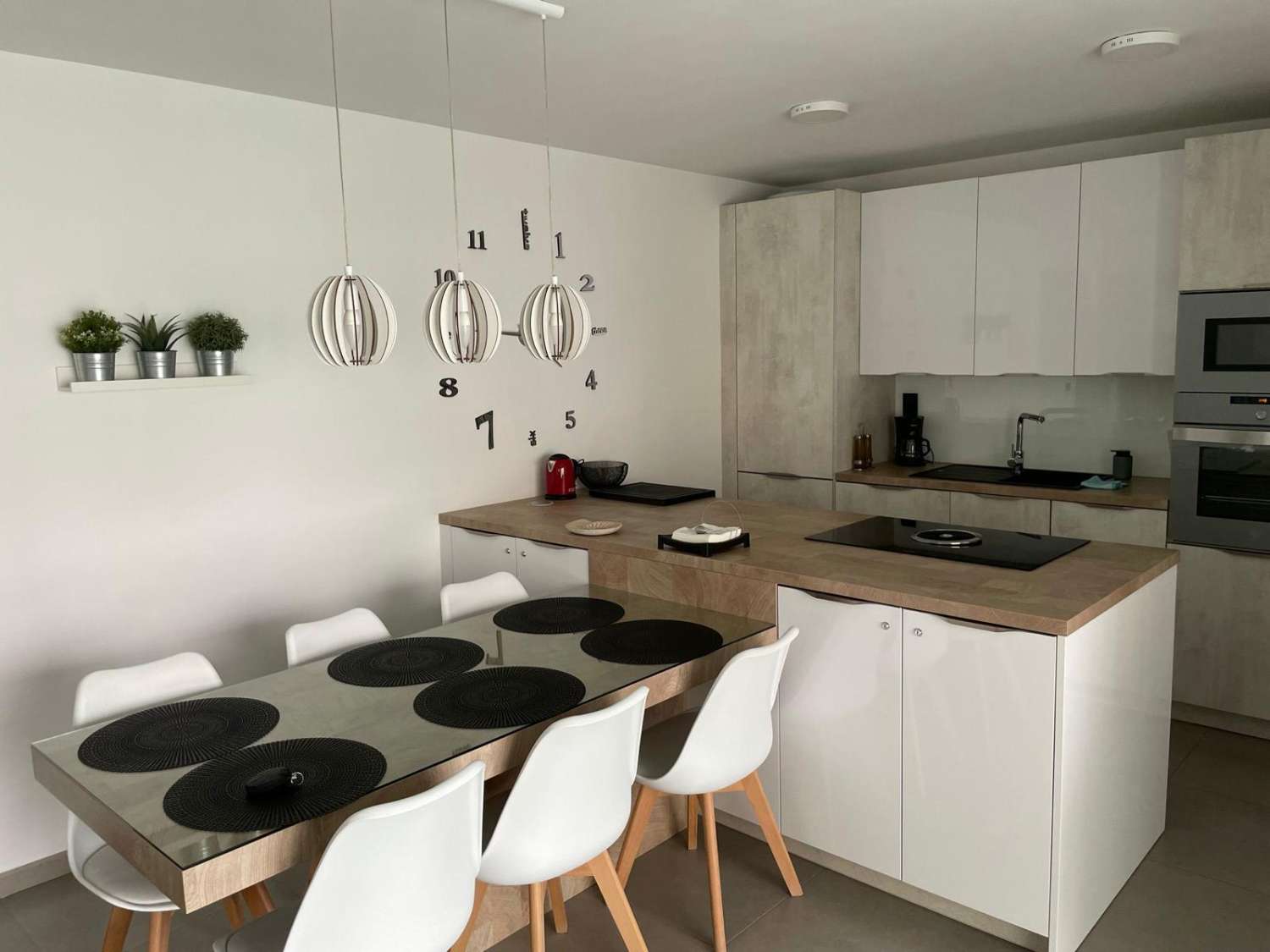 Pieni huoneisto kausiluonteinen Fuengirola