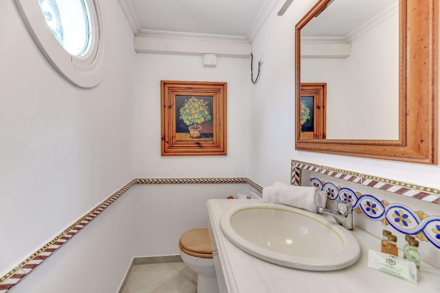 PRACHTIGE VILLA TE KOOP IN NUEVA ANDALUSIË (MARBELLA)