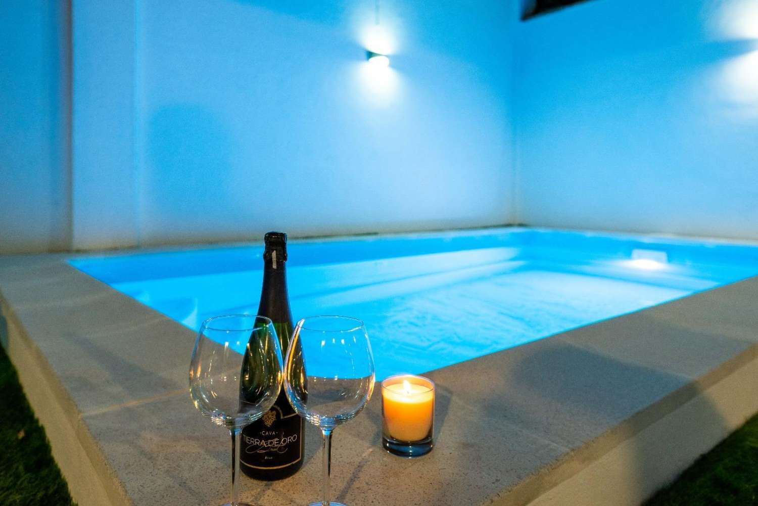 PRACHTIGE VILLA TE KOOP IN NUEVA ANDALUSIË (MARBELLA)