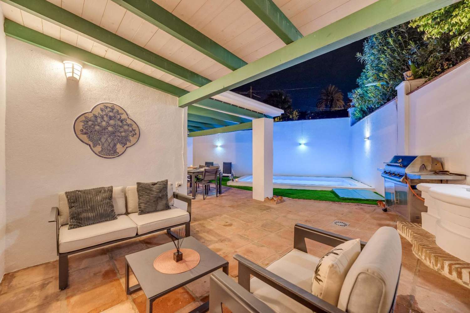 PRACHTIGE VILLA TE KOOP IN NUEVA ANDALUSIË (MARBELLA)