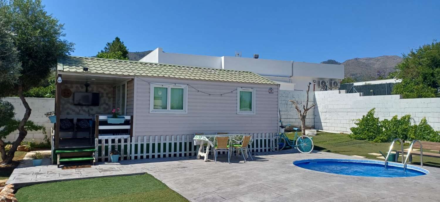 TIL LEIE FRA 01.10.26-31.5.27 FIBERBUNGALOW I PINARES DE SAN ANTON-OMRÅDET (ALHAURIN)