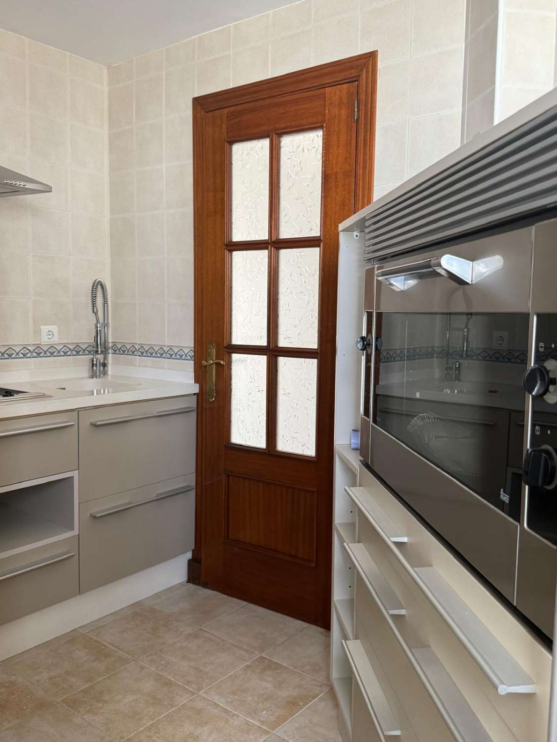 Petit Appartement saisonnière à Hipódromo-Cerrado del Águila (Mijas)