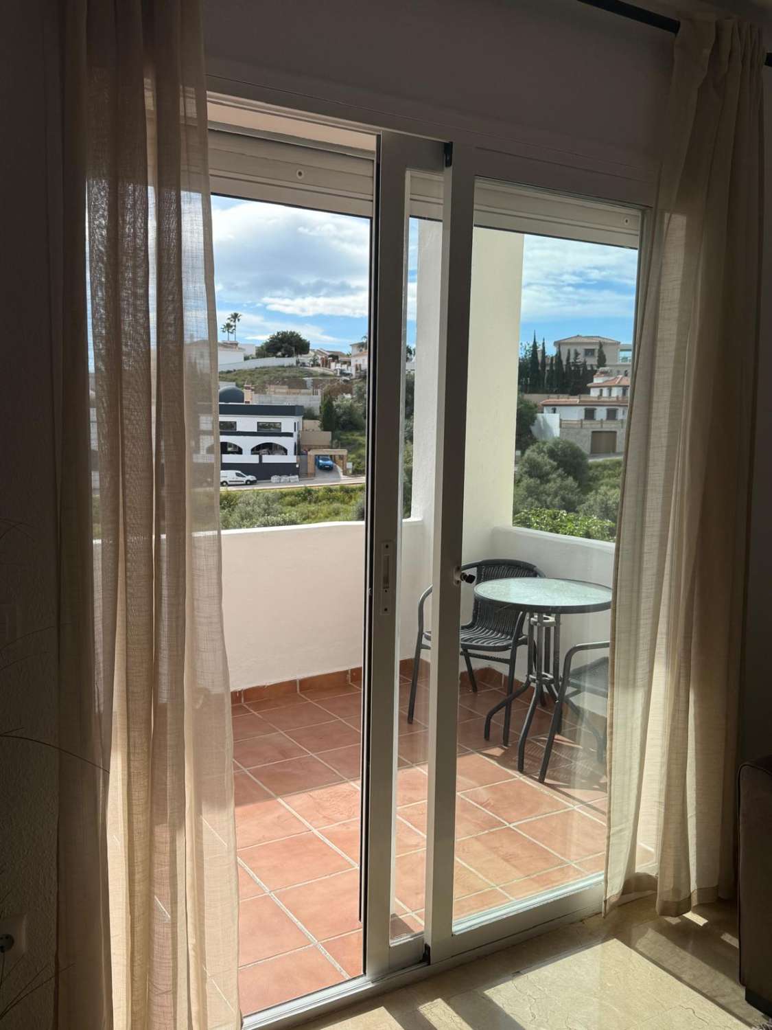 Petit Appartement saisonnière à Hipódromo-Cerrado del Águila (Mijas)