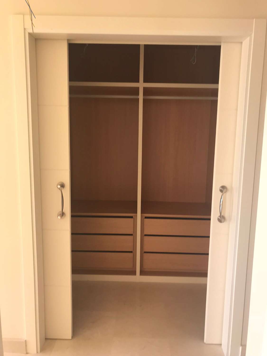 BRAND NEW APARTMENT FOR SALE NEAR GOLF COURSE IN MIJAS AREA CERRO DEL AGUILA