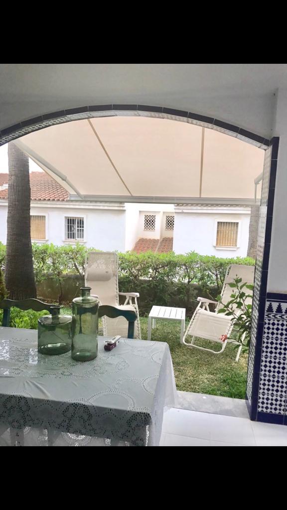 .À LOUER DU 01.10.2025 AU 30/06/2026 BELLE MAISON JUMELÉE DANS LE QUARTIER DE CALABURRA (MIJAS COSTA)