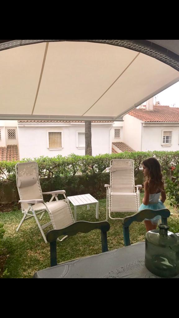 .À LOUER DU 01.10.2025 AU 30/06/2026 BELLE MAISON JUMELÉE DANS LE QUARTIER DE CALABURRA (MIJAS COSTA)