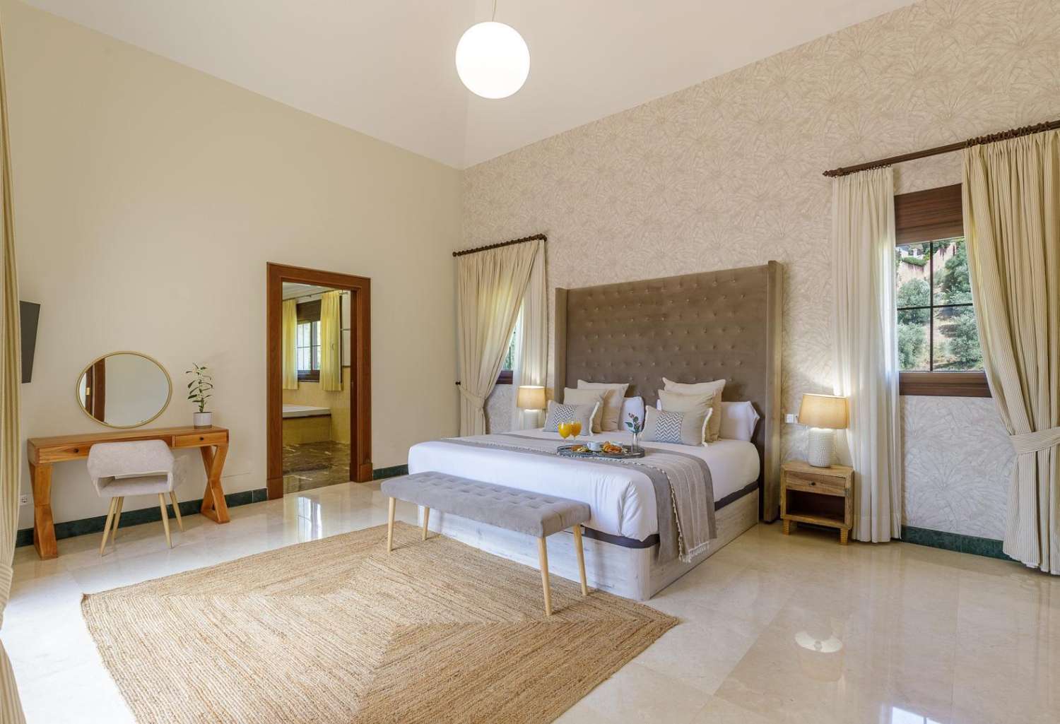 Wonderful villa for sale in Mijas Golf