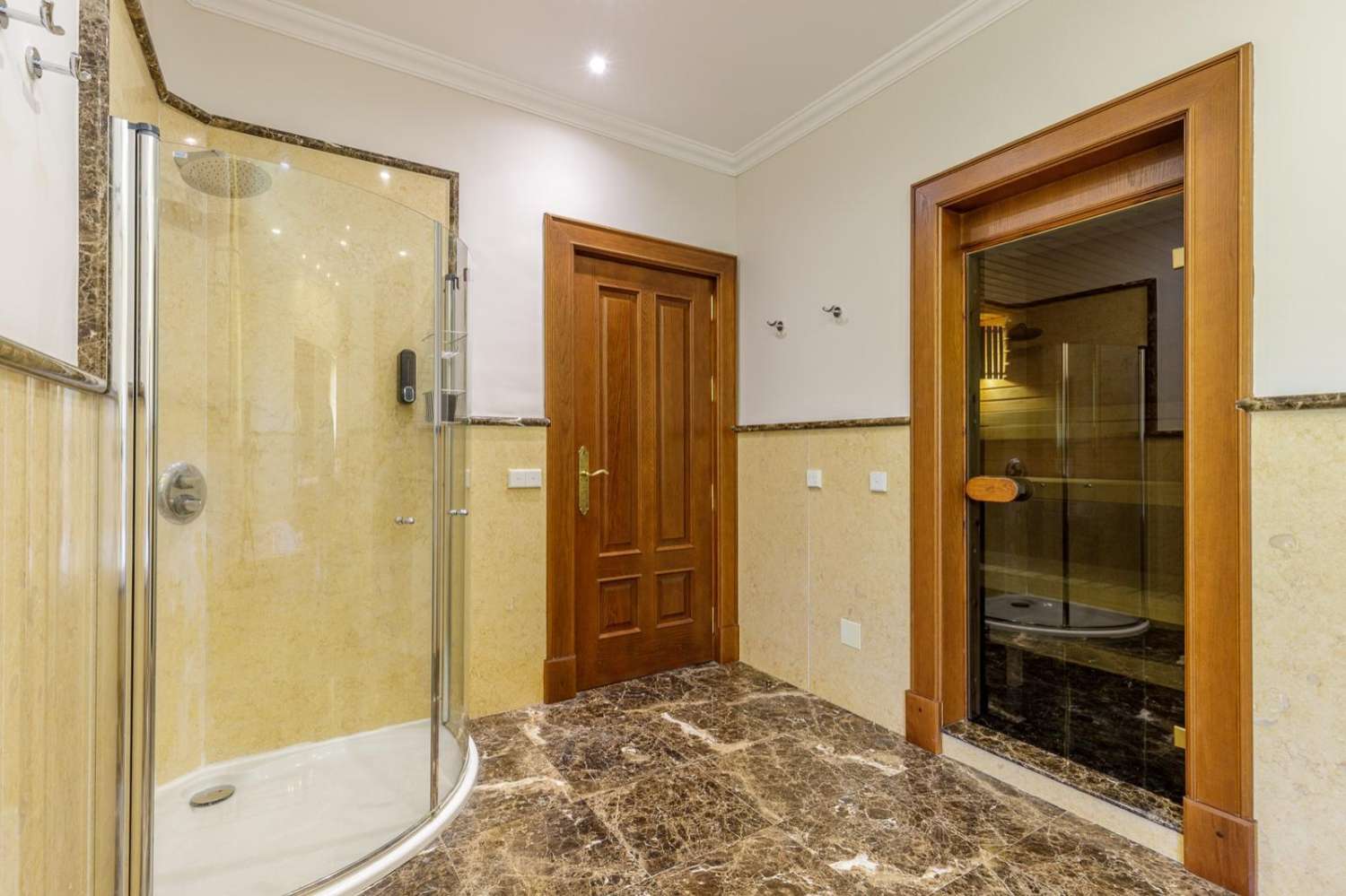 Wonderful villa for sale in Mijas Golf