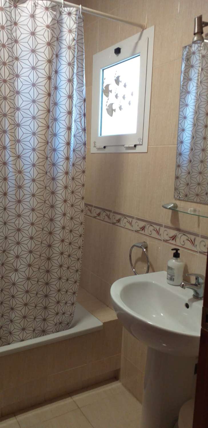 À LOUER DU 01/11/2026 AU 31/05/2027 MAGNIFIQUE PENTHOUSE À MIJAS COSTA AVEC UNE VUE SPECTACULAIRE SUR LA MER