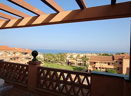 À LOUER DU 01/11/2026 AU 31/05/2027 MAGNIFIQUE PENTHOUSE À MIJAS COSTA AVEC UNE VUE SPECTACULAIRE SUR LA MER