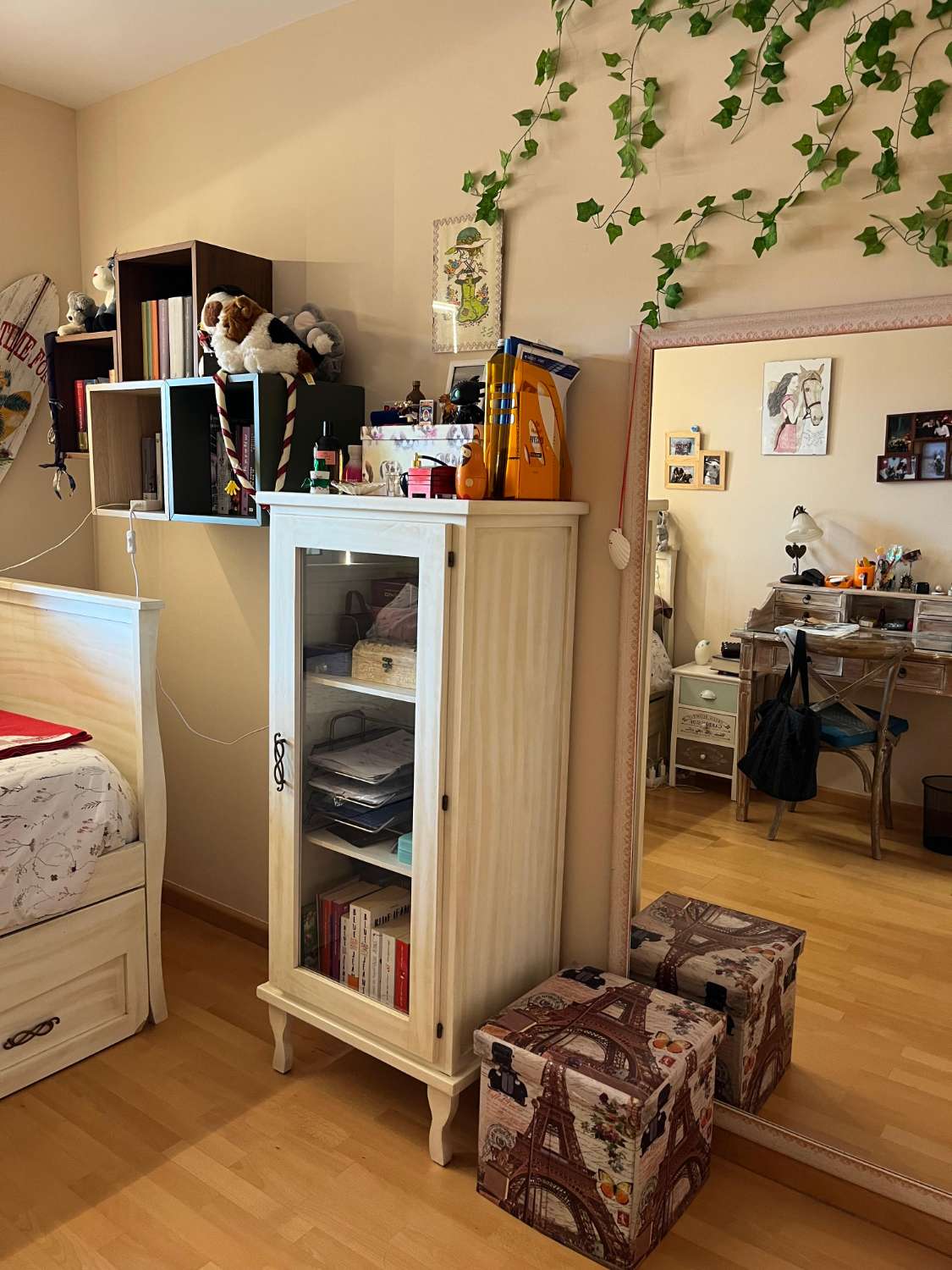 VACKER LÄGENHET MED HAVSUTSIKT TILL SALU I PINILLO-OMRÅDET (TORREMOLINOS)