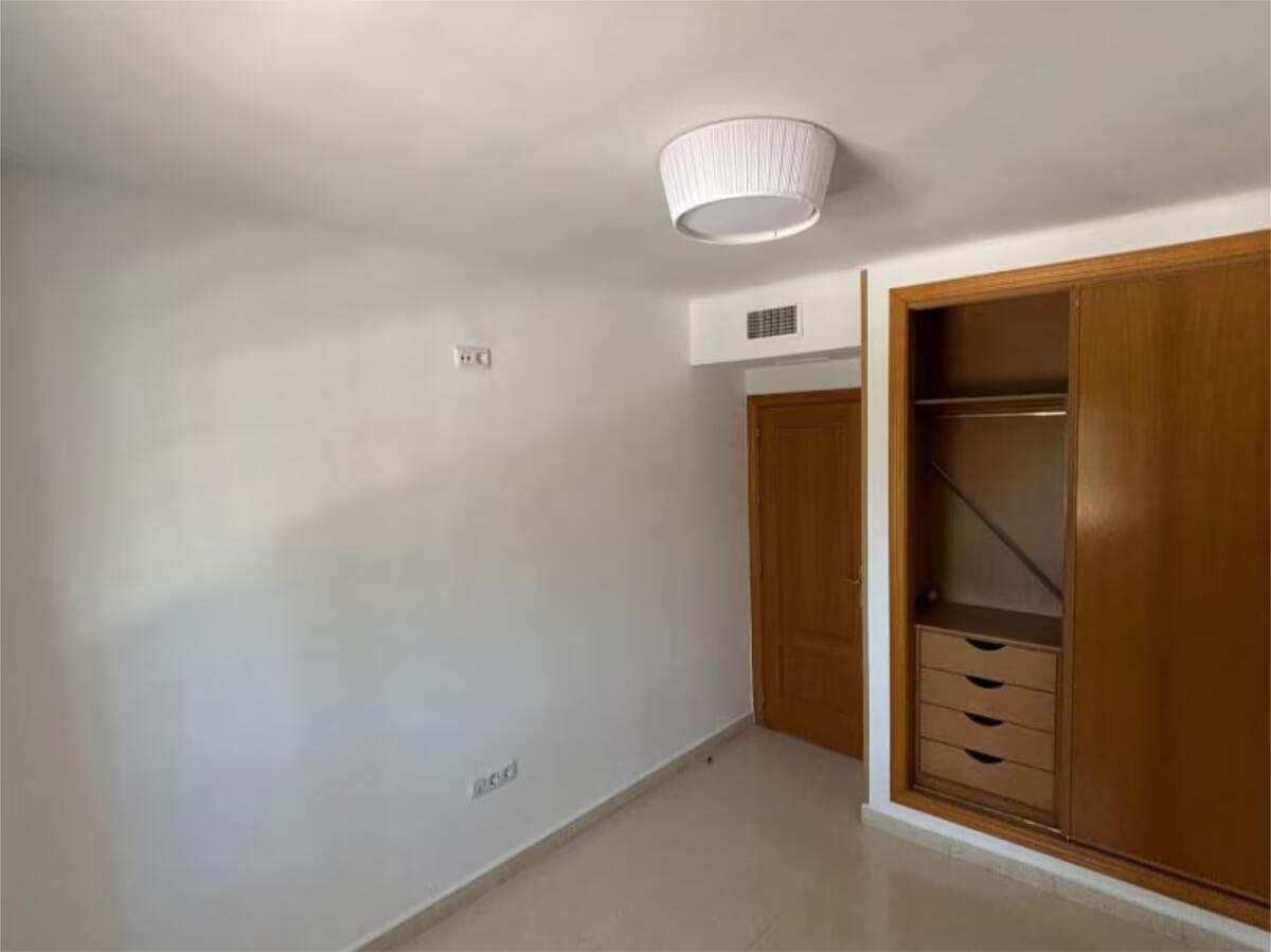 PRACHTIG APPARTEMENT MET ZEEZICHT TE KOOP IN DE WIJK TORREMOLINOS EL PINILLO