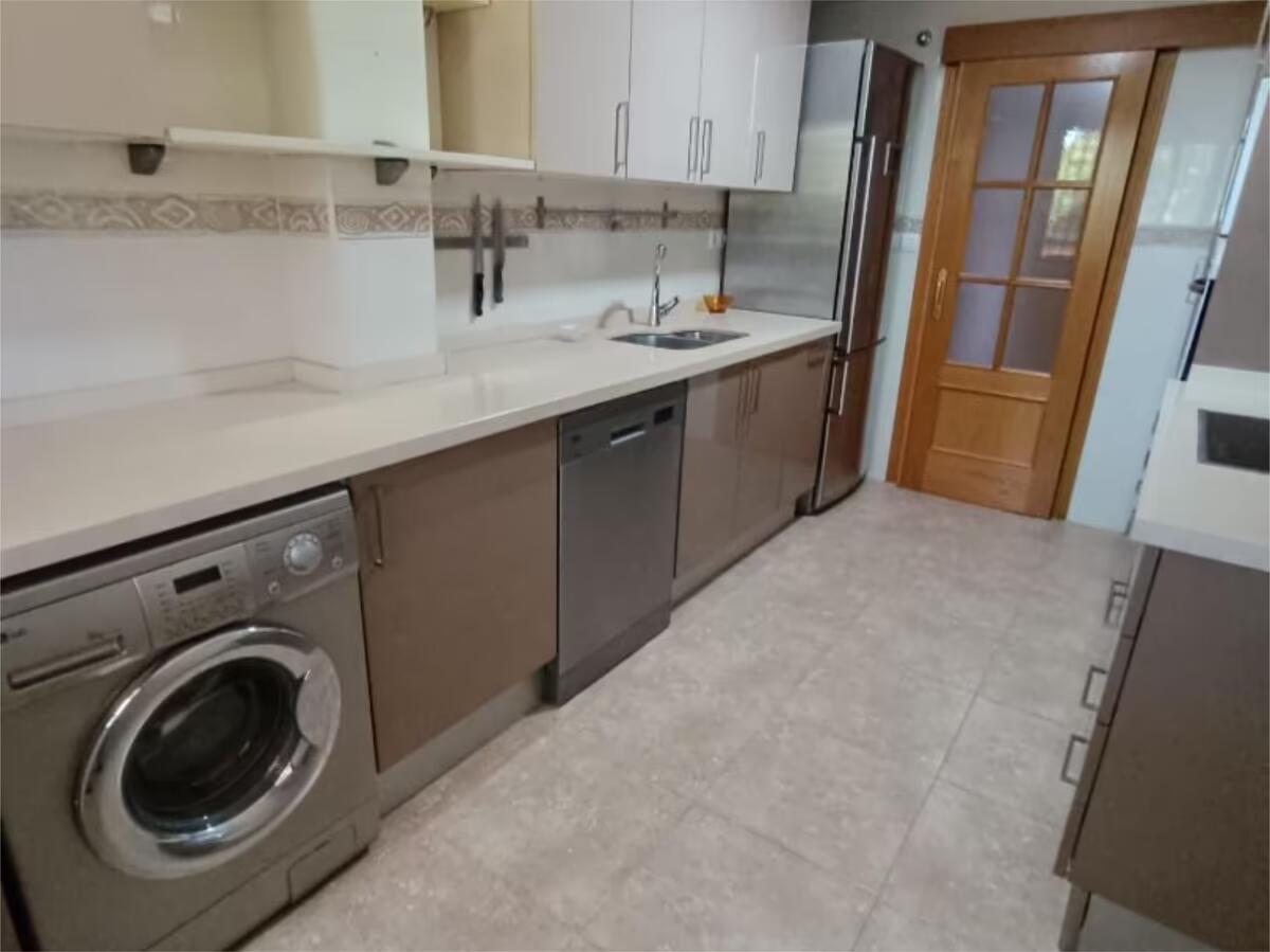 PRACHTIG APPARTEMENT MET ZEEZICHT TE KOOP IN DE WIJK TORREMOLINOS EL PINILLO