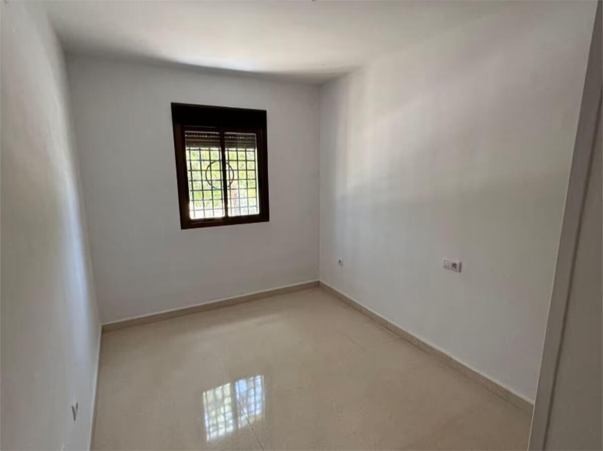 PRACHTIG APPARTEMENT MET ZEEZICHT TE KOOP IN DE WIJK TORREMOLINOS EL PINILLO